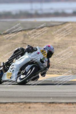 media/Dec-08-2024-CVMA (Sun) [[267e5a7075]]/Race 4-Amateur Supersport Middleweight/